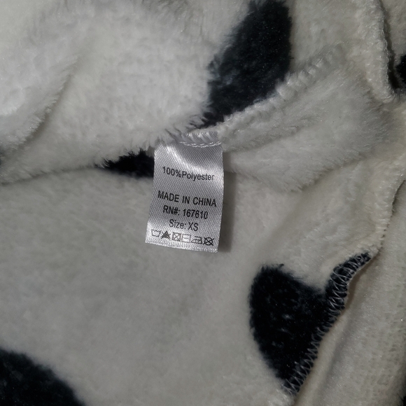 Angel Cult White Long Sleeve Fluffy Shirt with Black Hearts - Picture 7 of 7